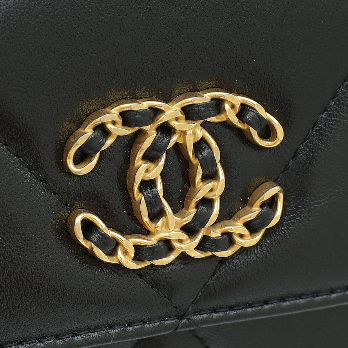 Chanel Black CC 19 Quilted Chain Wristlet Clutch