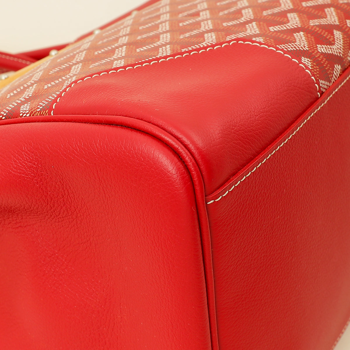 Goyard Red Goyardine Cabas Saigon MM Bag