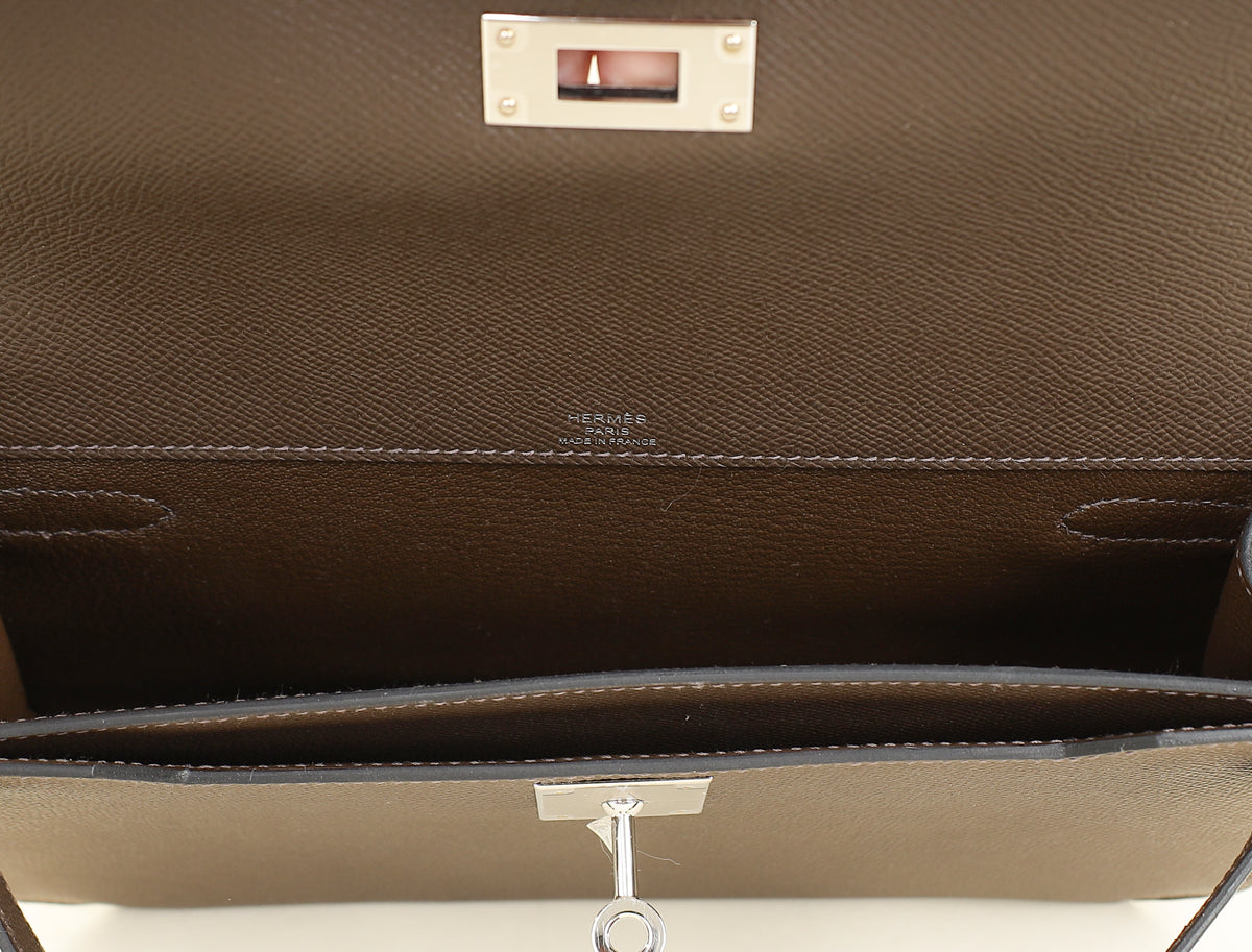Hermes Ecorce Kelly Depeches 25 Pouch
