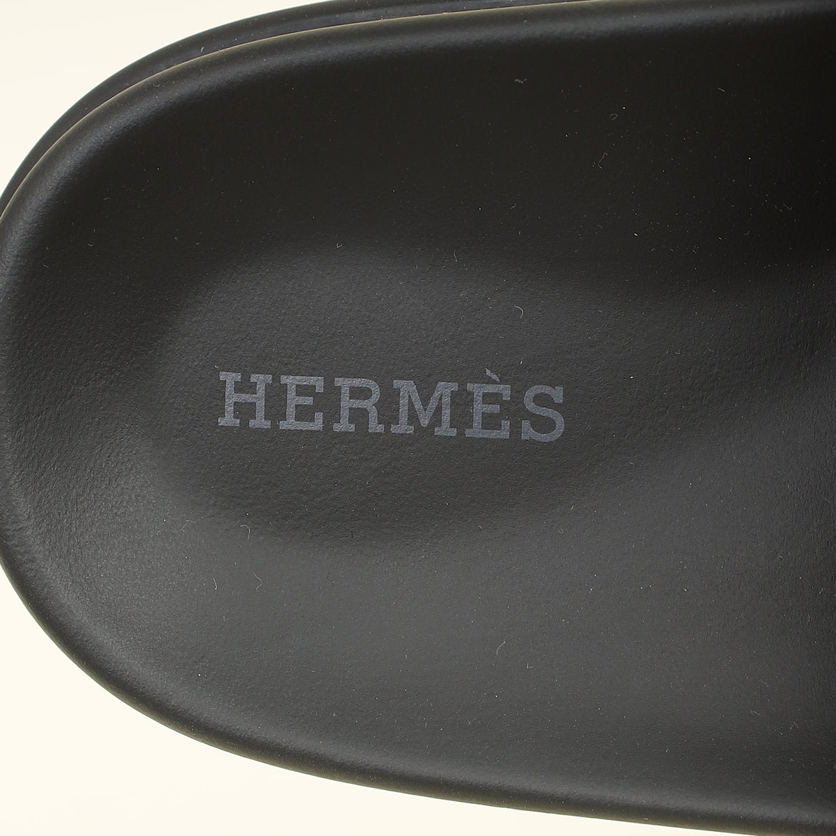 Hermes Rouge H Chypre Sandals 39