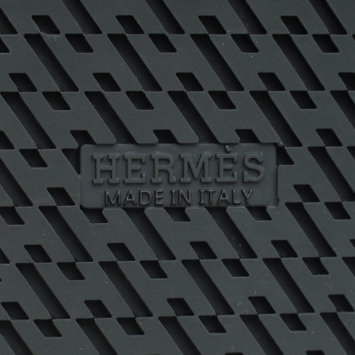 Hermes Noir Chypre Sandal 43