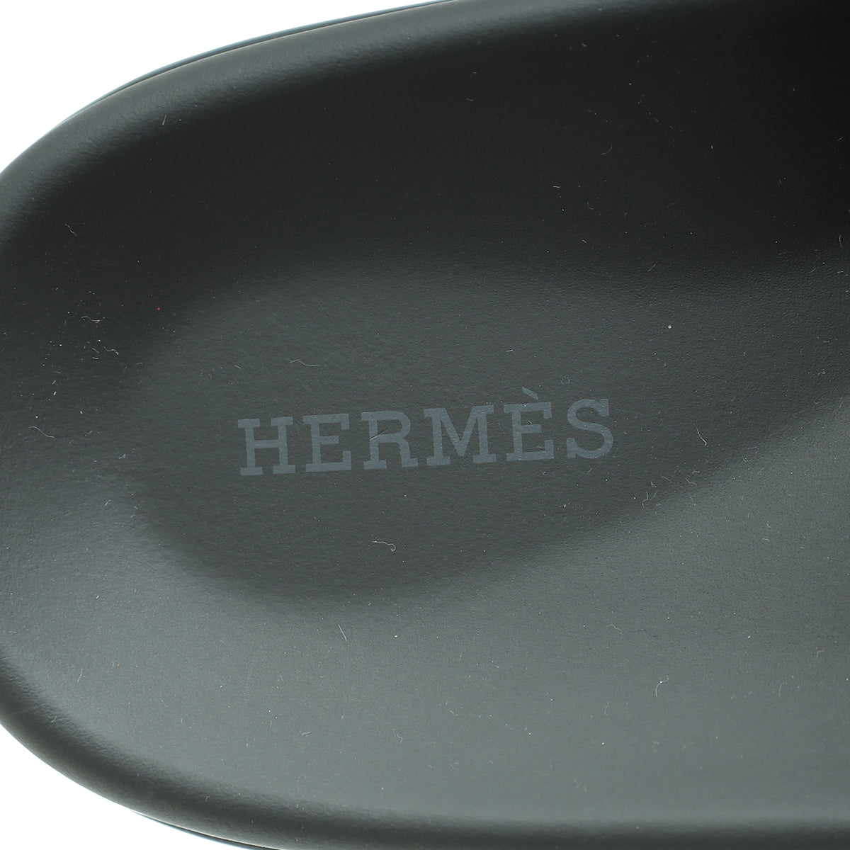 Hermes Noir Chypre Sandal 43